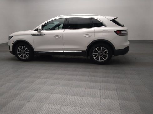 Used 2019 Lincoln Nautilus Select image 3