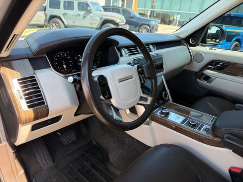 Used 2019 Land Rover Range Rover Supercharged AWD/4WD image 10
