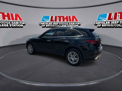 Used 2023 Mercedes-Benz GLC 300 4MATIC image 6