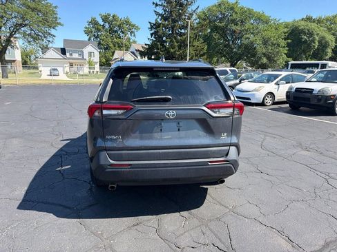 Used 2020 Toyota RAV4 LE w/ All Weather Liner Package AWD/4WD image 7
