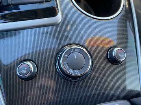 Used 2020 INFINITI QX60 Luxe w/ Essential Package image 31