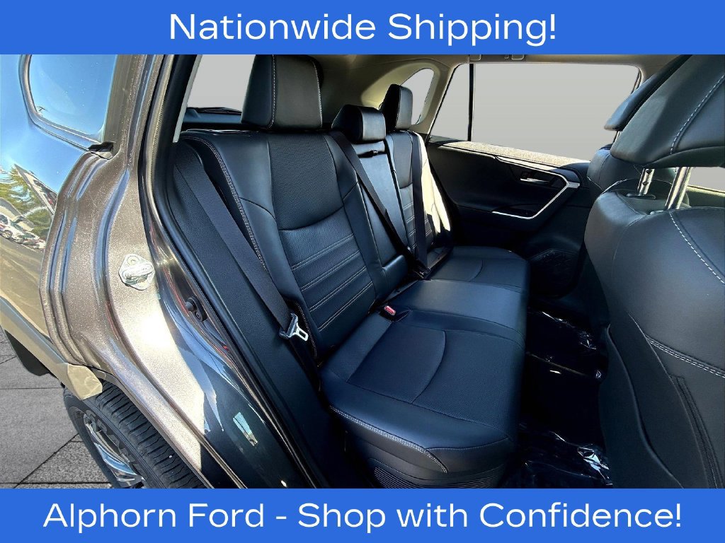 Used 2025 Toyota RAV4 Limited w/ Weather Package AWD/4WD image 25