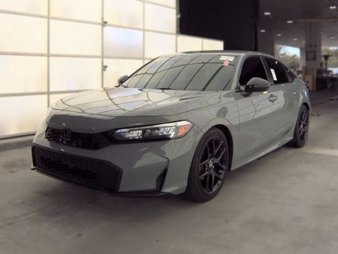 Used 2025 Honda Civic Sport image 2