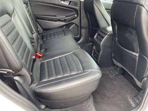 Used 2024 Ford Edge SEL image 34