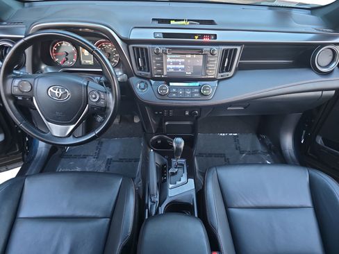 Used 2017 Toyota RAV4 SE w/ Power Special Value Package image 9