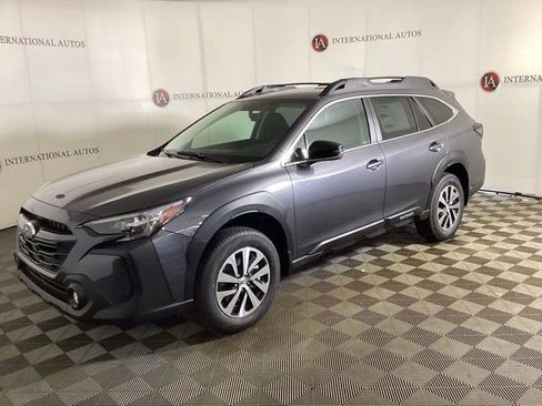 Used 2025 Subaru Outback Premium w/ Popular Package #1A AWD/4WD image 1