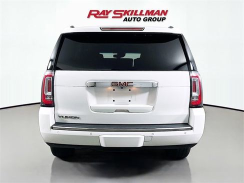 Used 2018 GMC Yukon Denali image 6