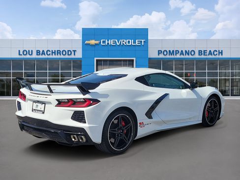 Used 2020 Chevrolet Corvette Stingray Premium Cpe w/ 3LT Preferred Equipment Group RWD image 3