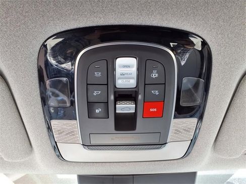 Certified 2023 Hyundai Palisade Limited image 13