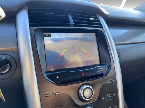 Used 2013 Ford Edge SEL FWD image 11