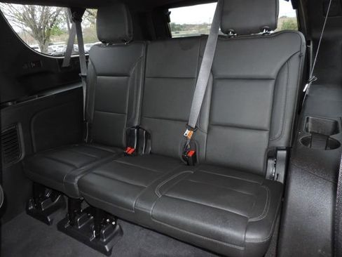 Certified 2022 Chevrolet Suburban LT w/ Luxury Package image 23