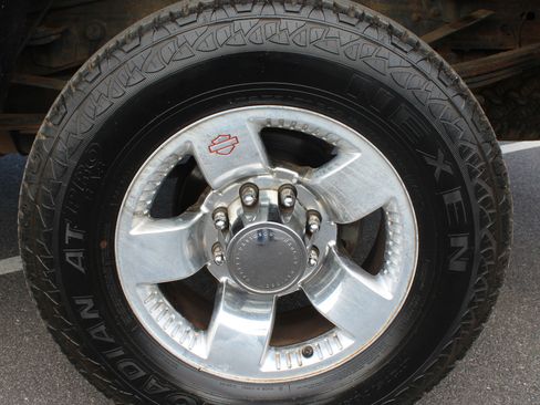 Used 2004 Ford F250 XL image 20