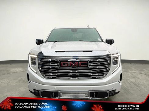 Used 2024 GMC Sierra 1500 Denali AWD/4WD image 10