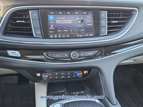 Used 2023 Buick Enclave Avenir w/ Trailering Package, 5000 lbs. image 15