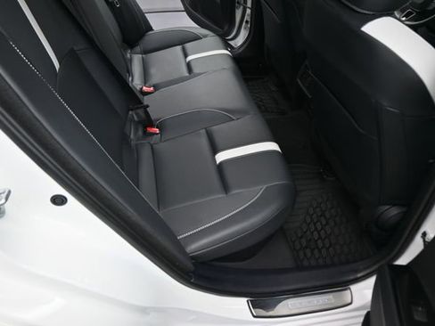 Used 2025 Toyota Camry SE w/ Convenience Package image 66