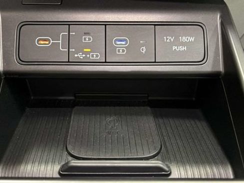 Used 2024 Hyundai Kona SEL w/ Convenience Package FWD image 29