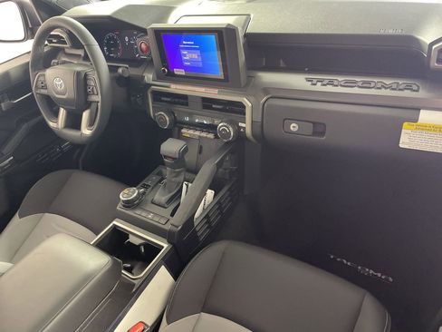 New 2026 Toyota Tacoma TRD Off-Road AWD/4WD image 25