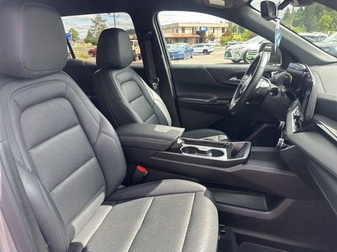 Used 2025 Chevrolet Equinox LT w/ Convenience Package II AWD/4WD image 31
