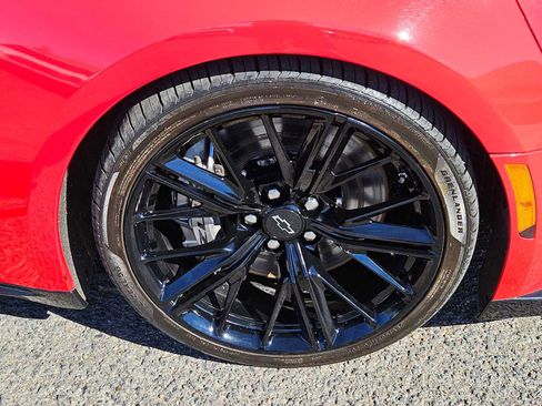 Used 2022 Chevrolet Camaro ZL1 image 9
