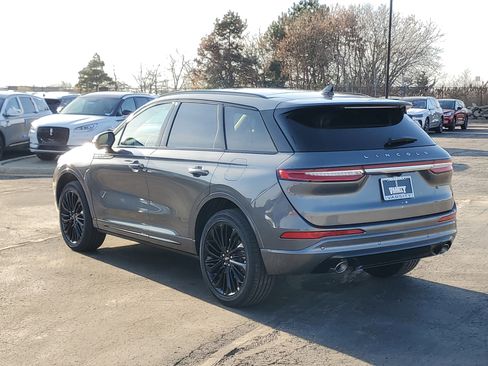 New 2026 Lincoln Corsair Premiere image 3