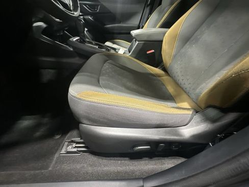 Used 2024 Subaru Crosstrek 2.5i Sport w/ Crosstrek Mirror Package AWD/4WD image 18