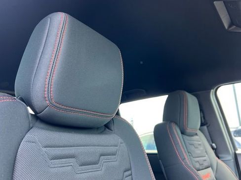 New 2026 Nissan Frontier PRO-4X w/ Pro-4x Convenience Package image 16