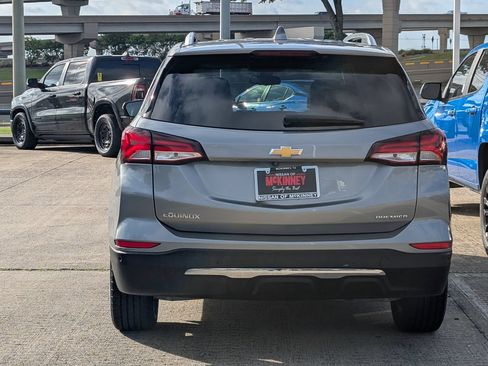 Used 2023 Chevrolet Equinox Premier FWD image 5
