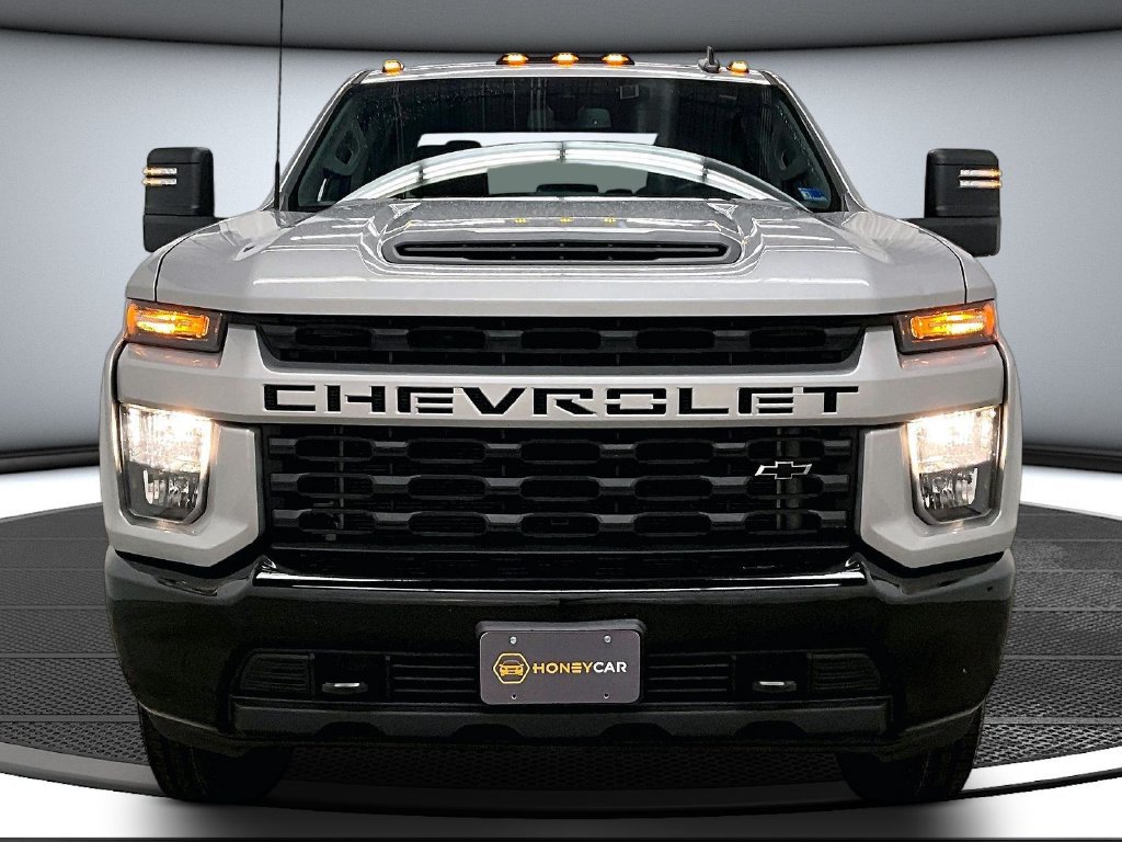 Used 2023 Chevrolet Silverado 2500 Custom w/ Custom Value Package AWD/4WD image 2