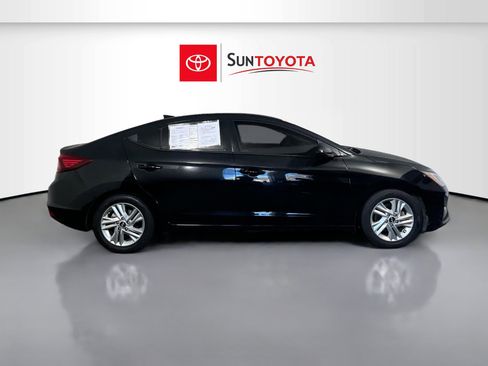Used 2020 Hyundai Elantra SEL w/ Cargo Package (C1) image 2