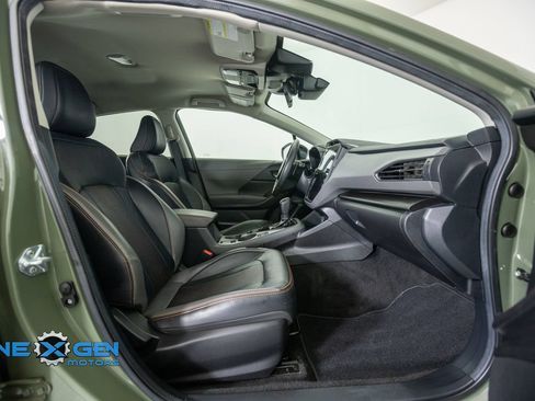 Used 2024 Subaru Crosstrek 2.5i Limited AWD/4WD image 40