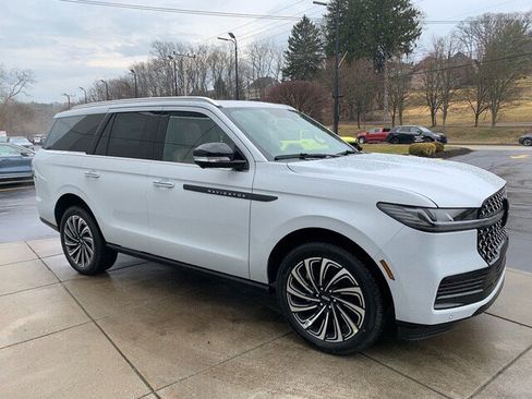 New 2026 Lincoln Navigator Black Label AWD/4WD image 15