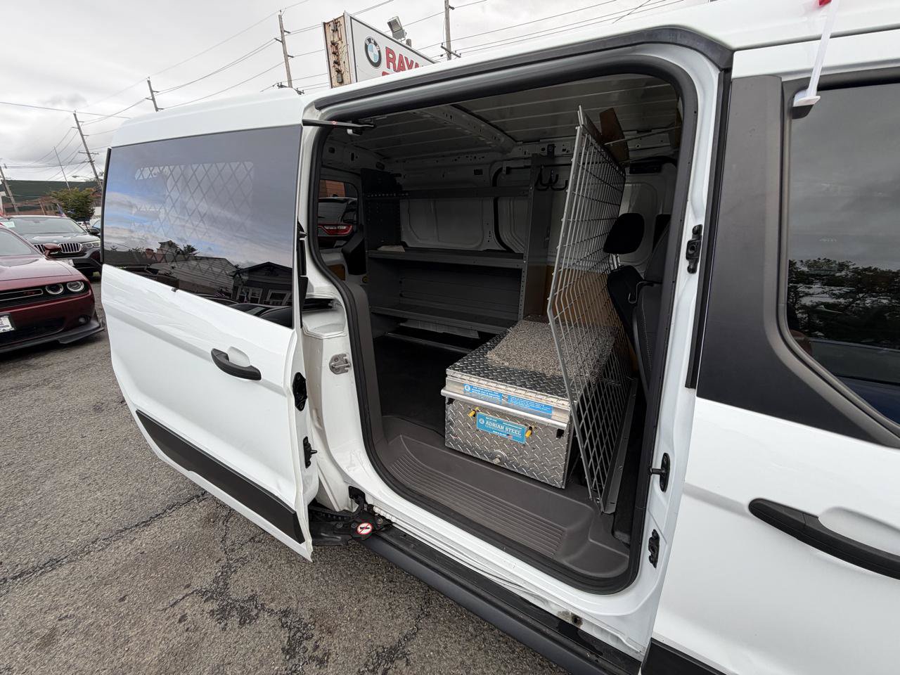 Used 2023 Ford Transit Connect XLT FWD image 16