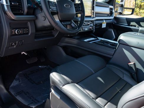 New 2026 Ford F350 Platinum w/ FX4 Off-Road Package AWD/4WD image 29