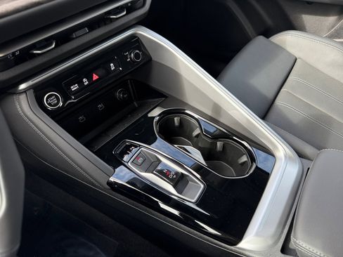 Certified 2025 Audi Q5 Premium Plus image 13