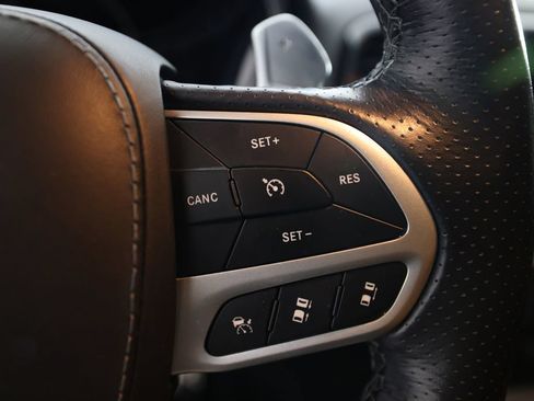 Used 2021 Jeep Grand Cherokee Trackhawk AWD/4WD image 22