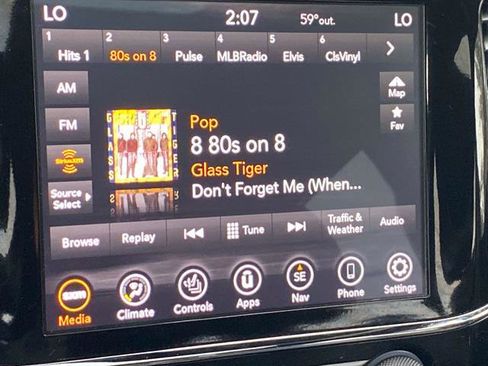 Used 2020 Jeep Grand Cherokee Limited image 29