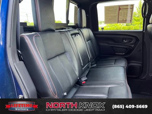 Used 2024 Nissan Titan PRO-4X w/ Pro-4x Convenience Package AWD/4WD image 22