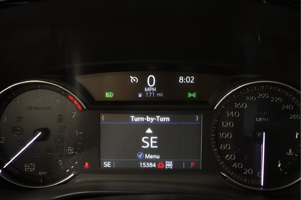 Used 2024 Cadillac XT5 Luxury AWD/4WD image 14