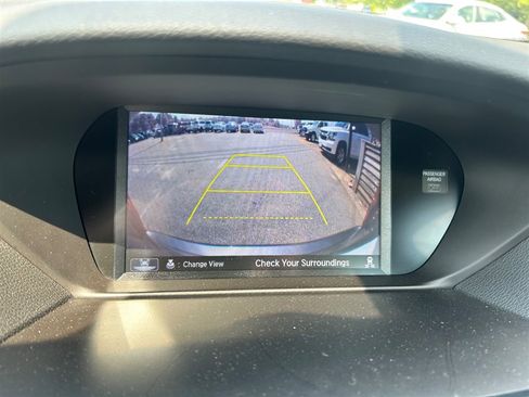 Used 2017 Acura TLX w/ Technology Package FWD image 21