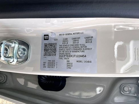 New 2026 Chevrolet Colorado Trail Boss AWD/4WD image 14