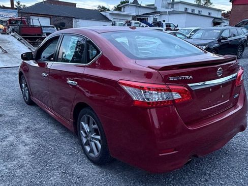 Used 2013 Nissan Sentra SR w/ Premium Pkg FWD image 3