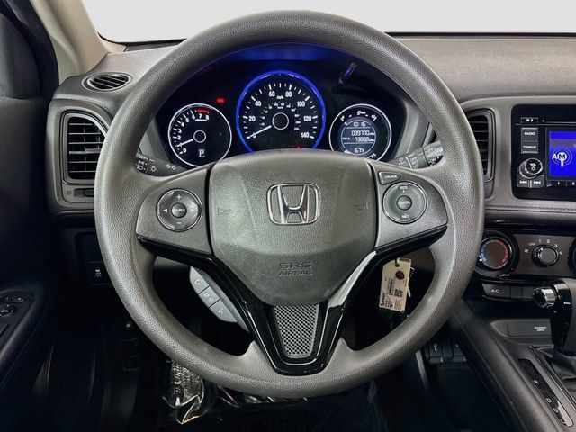 Used 2017 Honda HR-V LX image 11