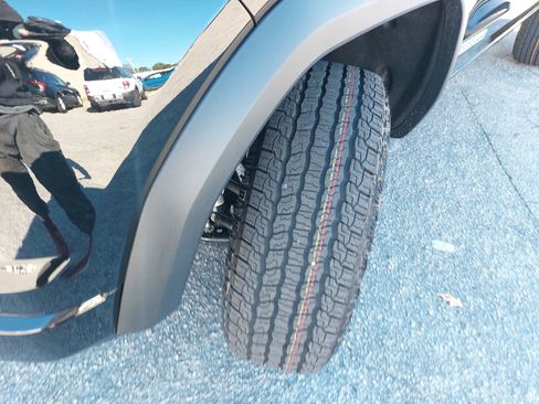 New 2026 GMC Canyon Elevation image 34