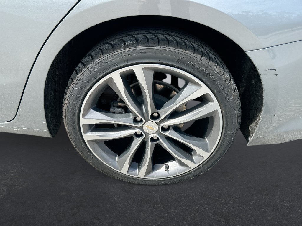 Used 2024 Chevrolet Malibu LT FWD image 10