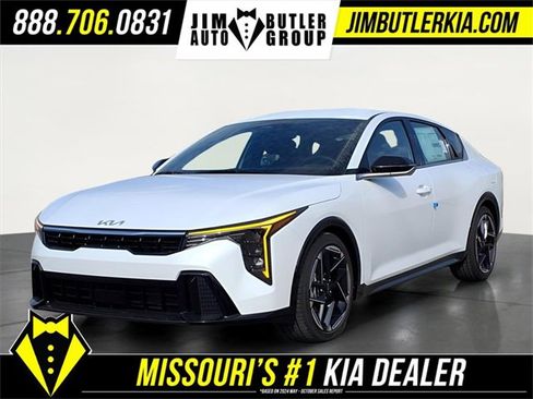 New 2025 Kia K4 GT-Line image 1