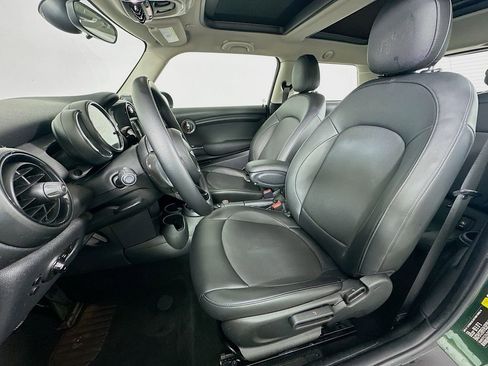 Used 2018 MINI Cooper 2-Door Hardtop image 20