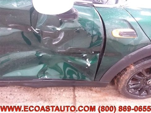 Used 2017 MINI Cooper 2-Door Hardtop image 19
