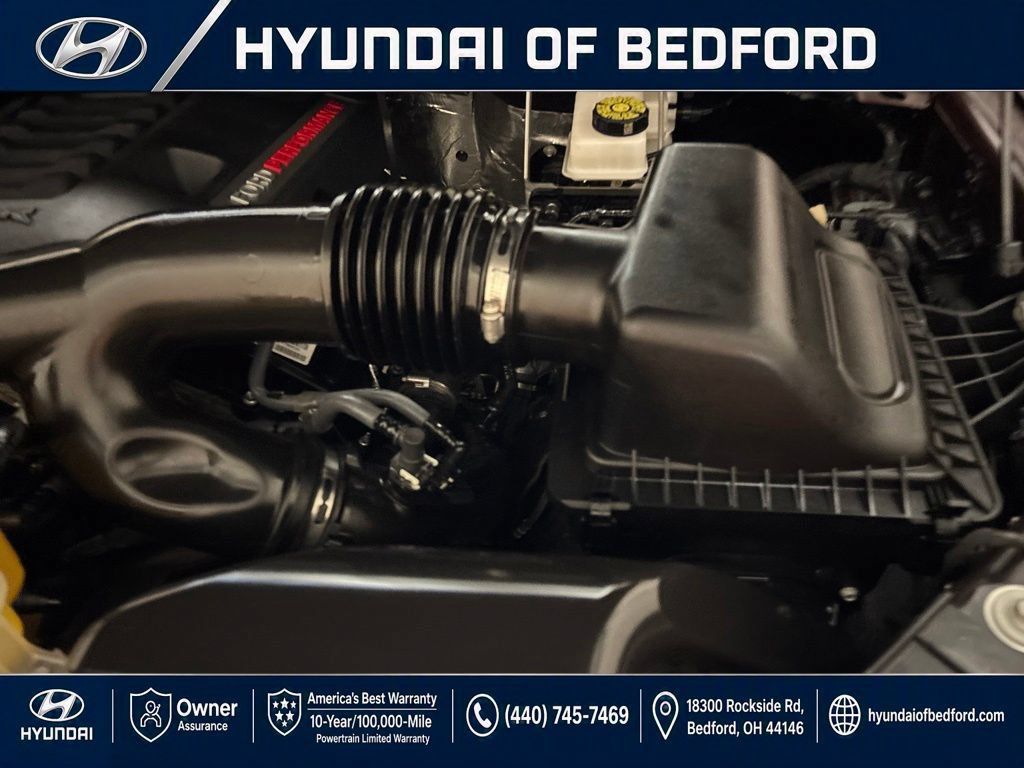 Used 2025 Ford F150 Raptor AWD/4WD image 32