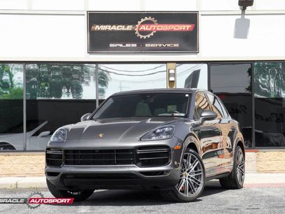 Used 2019 Porsche Cayenne Turbo w/ Premium Plus Package