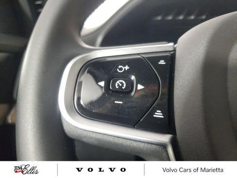 Used 2026 Volvo XC90 B6 Plus w/ Protection Package Premier image 27